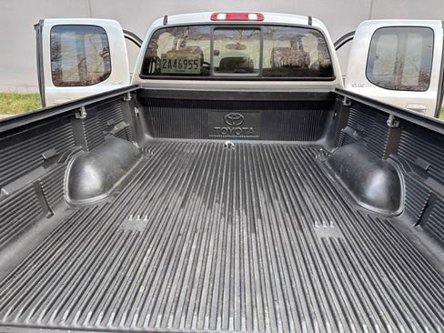 Used 2005 Toyota Tundra SR5 image 24