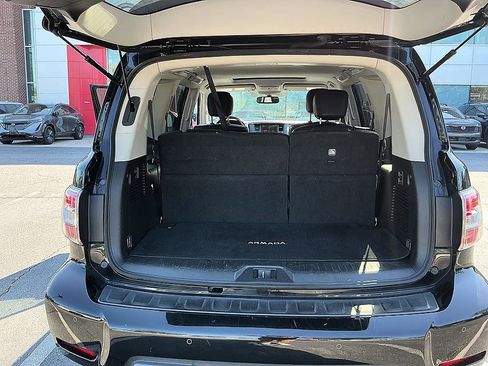 Used 2019 Nissan Armada SL w/ Premium Package RWD image 29