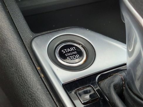 Used 2025 Nissan Sentra SV w/ All-Weather Package FWD image 15