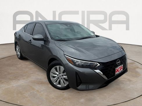 Used 2025 Nissan Sentra S FWD image 4