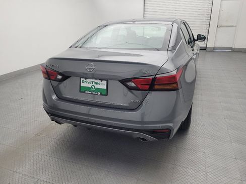 Used 2023 Nissan Altima 2.5 SV w/ SV Premium Package AWD/4WD image 7