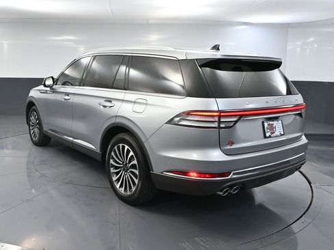 Used 2023 Lincoln Aviator Reserve w/ Equipment Group 201A image 9