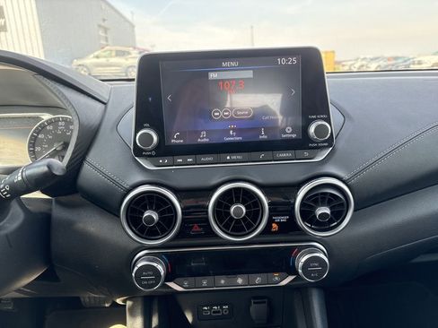 Used 2021 Nissan Sentra SV image 31