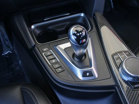 Used 2018 BMW M4 Coupe RWD image 31