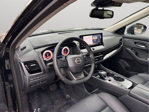 Used 2026 Nissan Rogue SL image 6