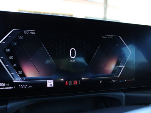 Used 2025 BMW 330i Sedan image 24