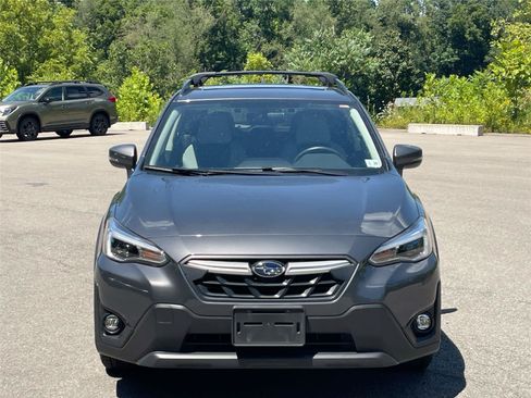 Used 2023 Subaru Crosstrek 2.5i Limited AWD/4WD image 6