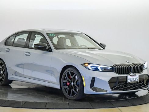 Used 2026 BMW 330i Sedan w/ M Sport Package RWD image 6