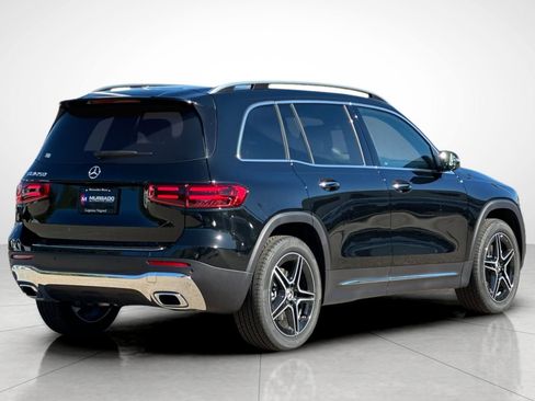 New 2026 Mercedes-Benz GLB 250 image 12