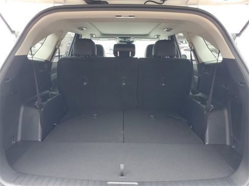 New 2026 Kia Sorento S image 8