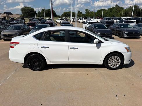 Used 2015 Nissan Sentra S FWD image 6