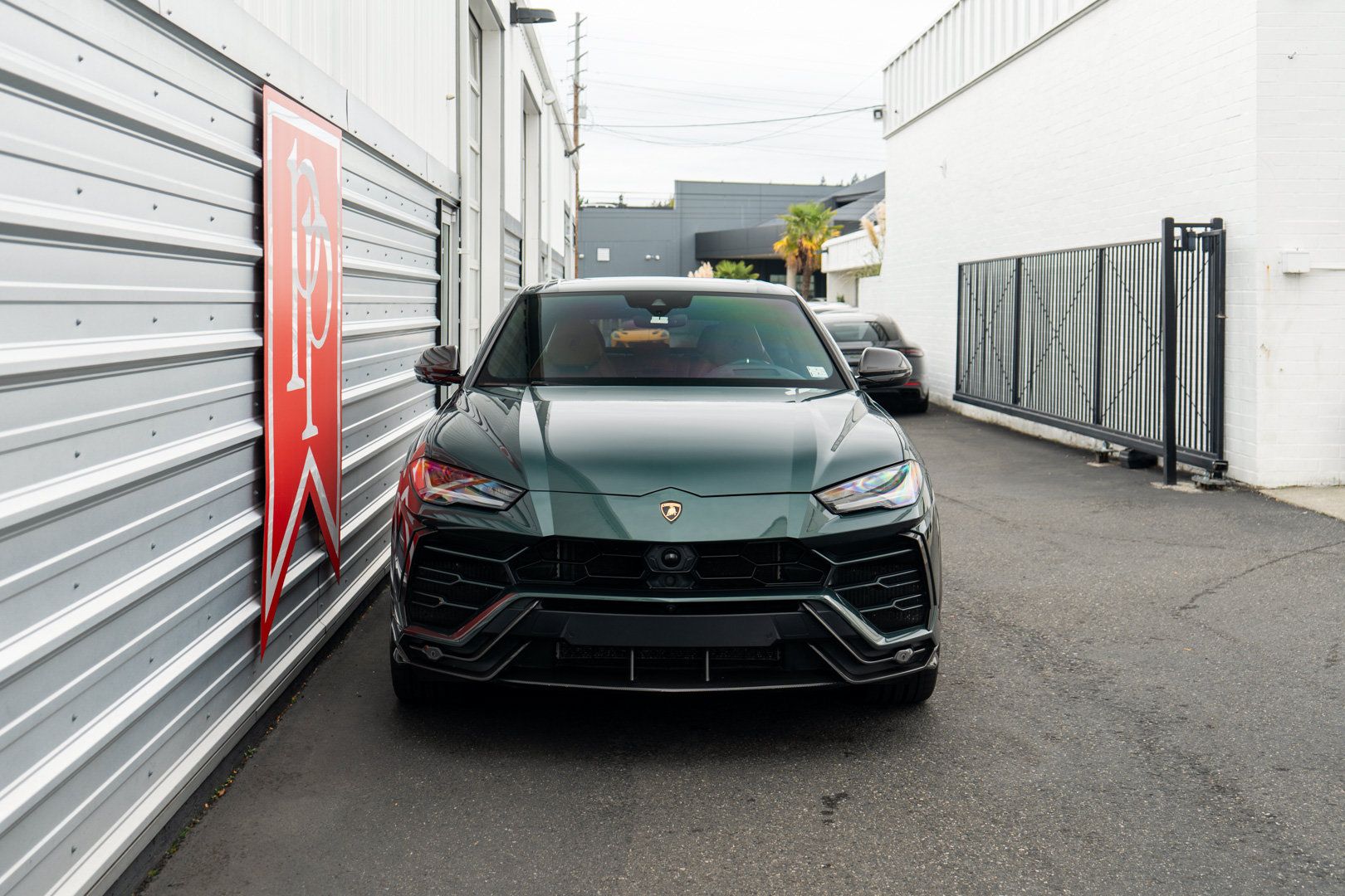 Used 2022 Lamborghini Urus AWD/4WD image 40