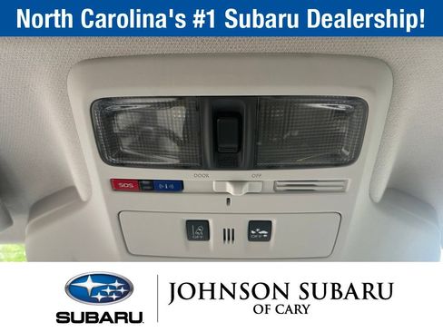Used 2017 Subaru Forester 2.5i Touring AWD/4WD image 18