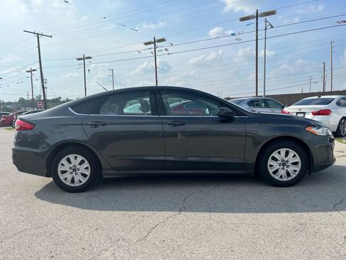 Used 2019 Ford Fusion S image 6