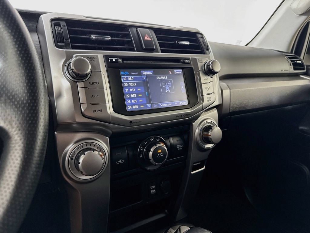 Used 2019 Toyota 4Runner SR5 AWD/4WD image 17