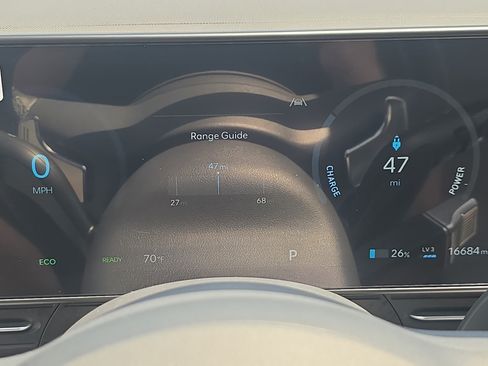 Used 2024 Hyundai Kona SEL FWD image 17