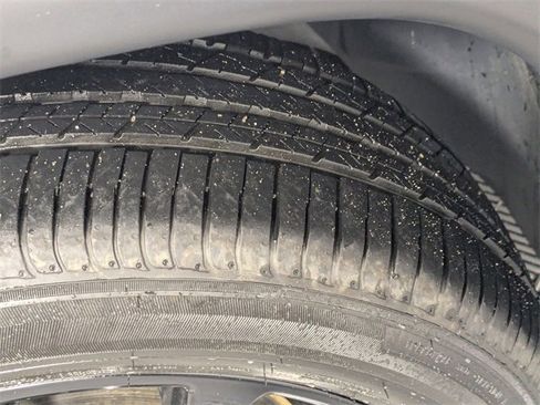 Certified 2023 Jeep Compass Altitude image 9