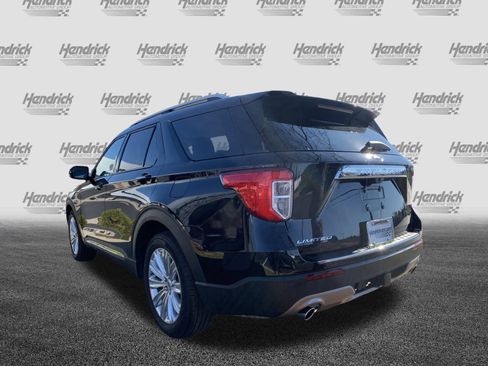 Used 2023 Ford Explorer Limited w/ Equipment Group 301A image 8