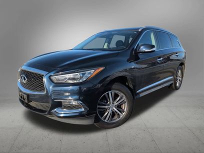 Used 2019 INFINITI QX60 Luxe w/ Essential Package