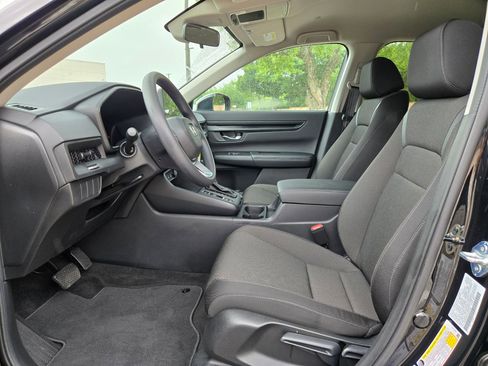 Certified 2026 Honda CR-V LX image 9