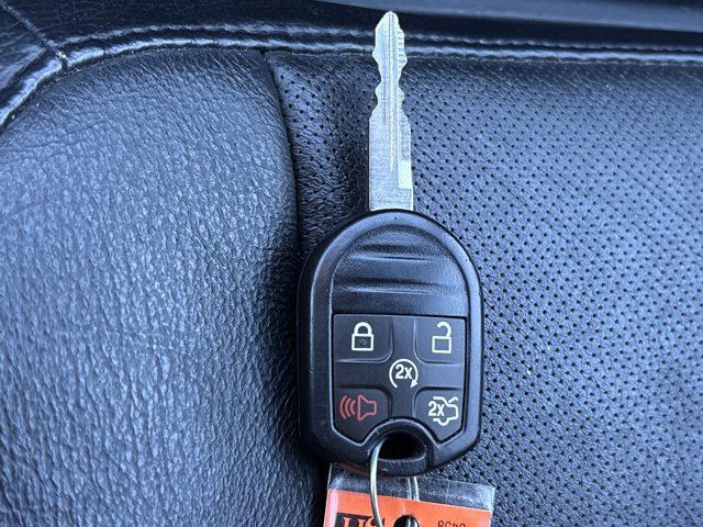 Used 2015 Ford Expedition EL XLT w/ Equipment Group 202A AWD/4WD image 47