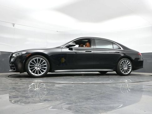 Used 2022 Mercedes-Benz S 580 4MATIC Sedan image 46