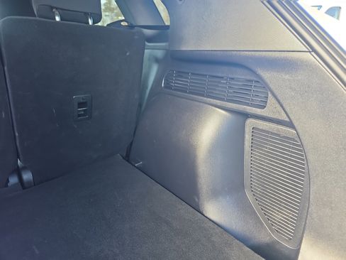 Certified 2022 Ford Escape SE w/ Cold Weather Package image 18