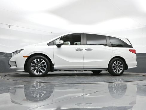Used 2023 Honda Odyssey EX-L image 39
