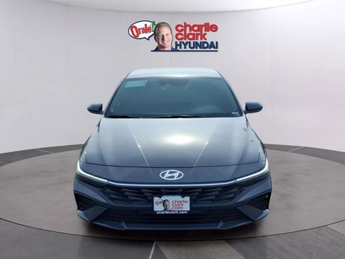 New 2026 Hyundai Elantra Sport FWD image 8