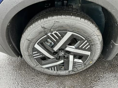 New 2026 Nissan Kicks SV w/ Cold Weather Package FWD image 8