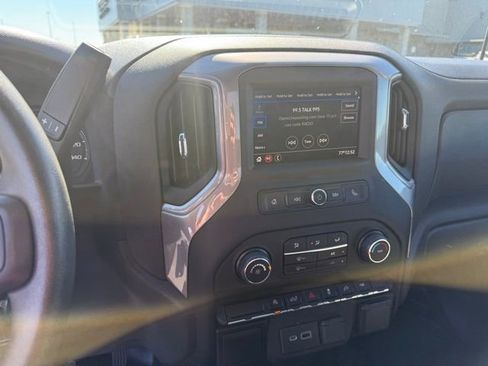 Used 2022 Chevrolet Silverado 1500 W/T w/ WT Value Package image 17