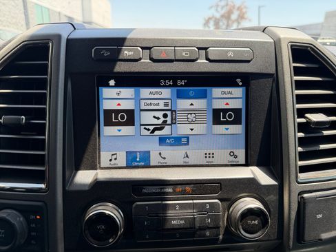 Used 2018 Ford F150 Raptor w/ Equipment Group 802A Luxury AWD/4WD image 25