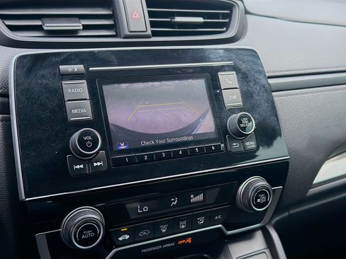 Used 2019 Honda CR-V LX image 13