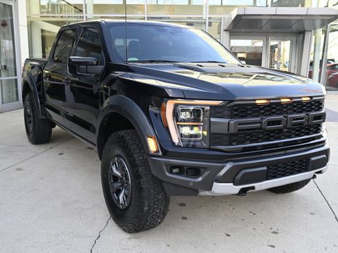 Used 2022 Ford F150 Raptor w/ Raptor 37 Performance Package image 3