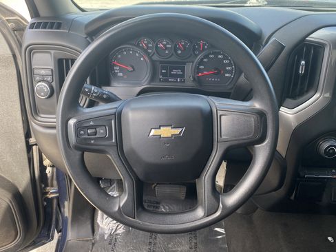 Used 2022 Chevrolet Silverado 1500 Custom RWD image 12