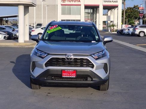 Used 2024 Toyota RAV4 XLE FWD image 2