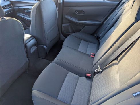 Used 2024 Nissan Sentra SV image 23