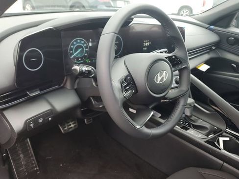 New 2026 Hyundai Elantra Sport image 18