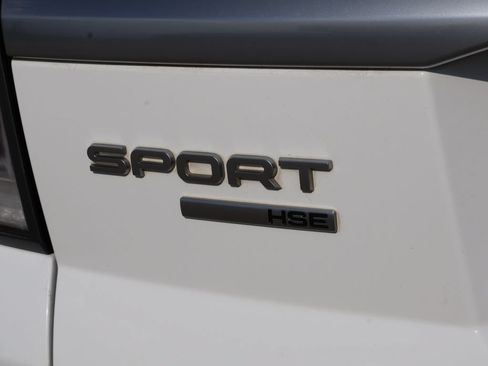 Used 2016 Land Rover Range Rover Sport HSE AWD/4WD image 8