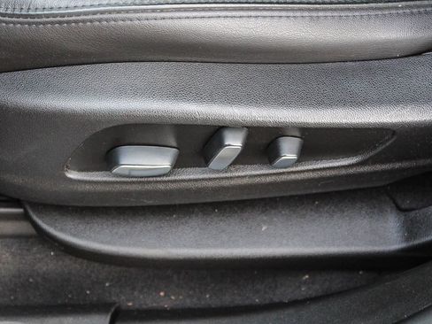 Used 2019 Cadillac XT5 Premium Luxury image 26