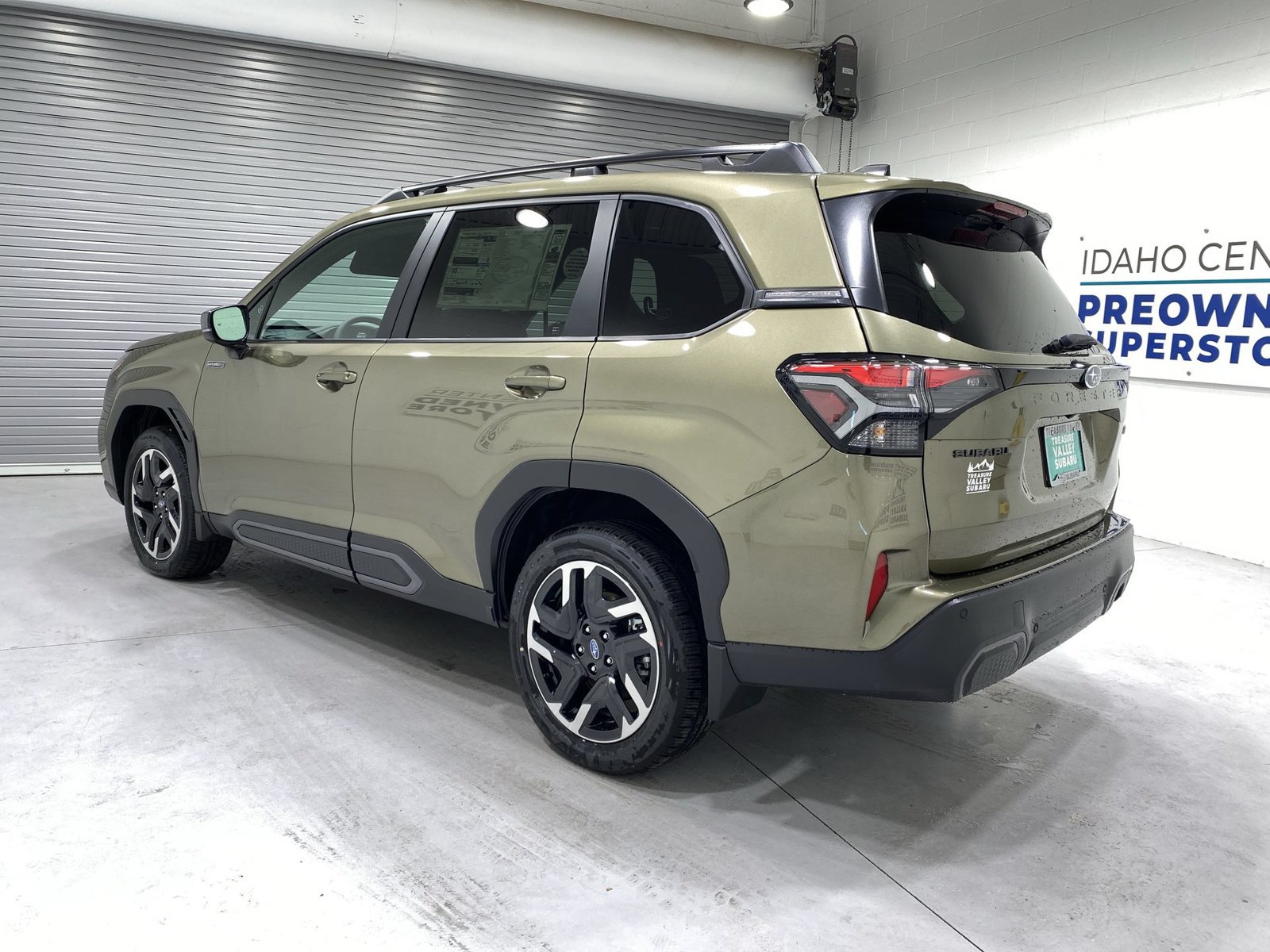 New 2026 Subaru Forester Touring AWD/4WD image 6