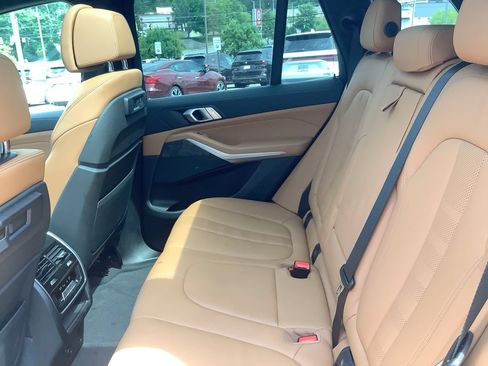 Used 2022 BMW X5 sDrive40i RWD image 29