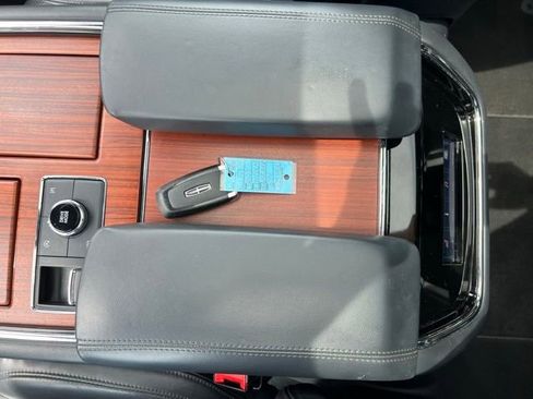 Used 2022 Lincoln Navigator L Reserve image 41