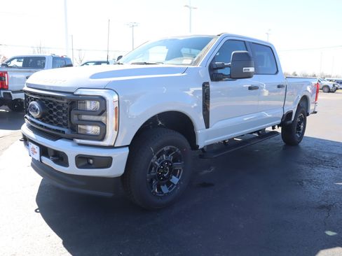 New 2026 Ford F250 XL w/ STX Appearance Package AWD/4WD image 9