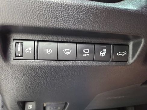 Certified 2022 Toyota RAV4 Limited AWD/4WD image 38