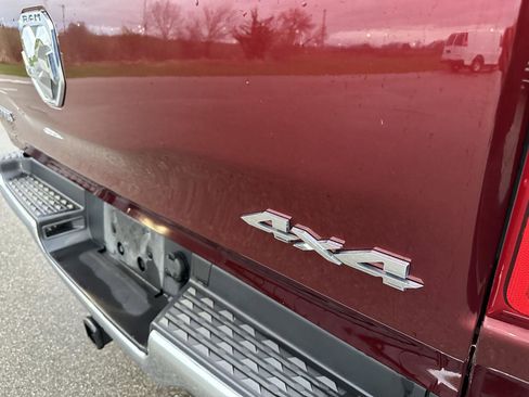 Used 2023 RAM 1500 Big Horn AWD/4WD image 6