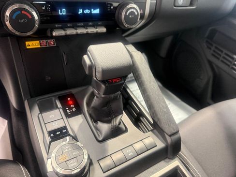 Used 2024 Toyota Tacoma TRD Off-Road w/ TRD Off Road Upgrade Package AWD/4WD image 35