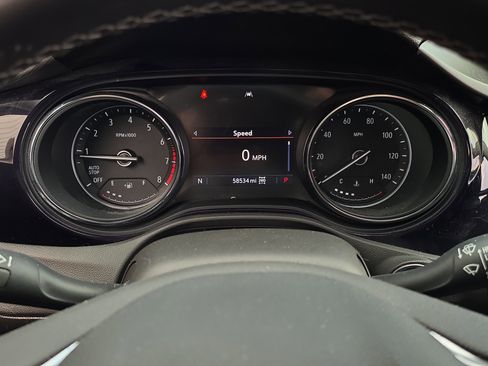 Used 2020 Buick Encore GX Preferred w/ Cold Weather Comfort Package image 16