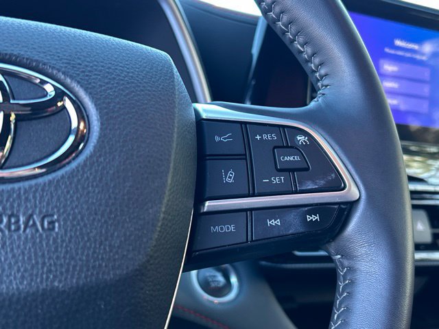 Used 2024 Toyota Highlander XSE AWD/4WD image 54