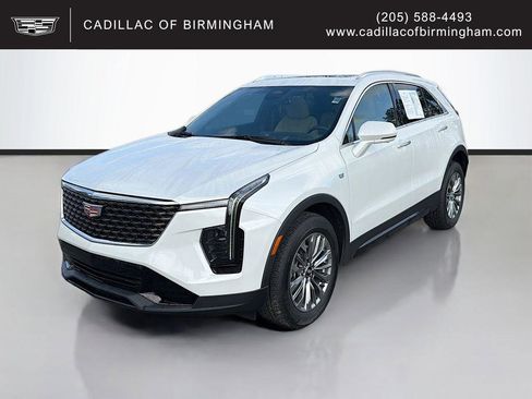 Certified 2025 Cadillac XT4 Premium Luxury w/ Cold Weather Package image 1